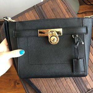 Michael Kors Hamilton traveler purse